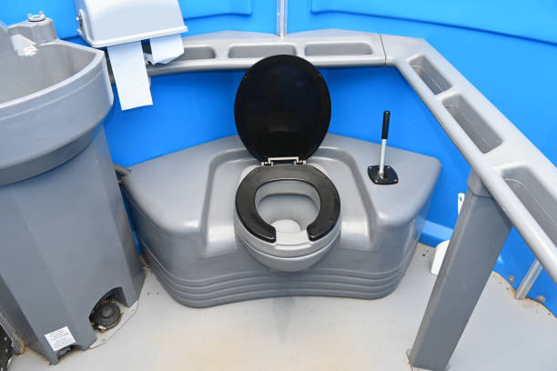 Best Porta potty rental near me  in Barnum Island, NY