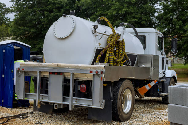 Best Portable toilet rental cost  in Barnum Island, NY